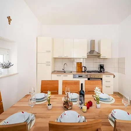 Dalmatia Pool Retreat Σπίτι διακοπών