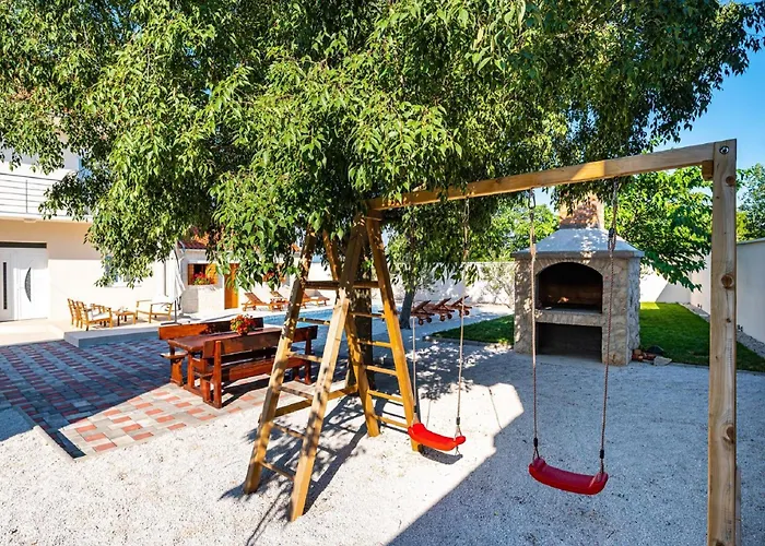 Dalmatia Pool Retreat Semesterbostad *