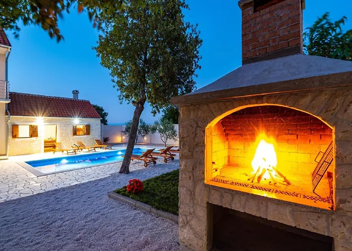 Semesterbostad Dalmatia Pool Retreat *