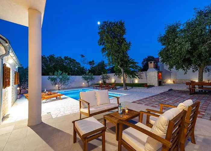 Semesterbostad Dalmatia Pool Retreat *