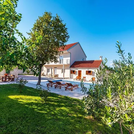 Lovely In Stankovci With Private Swimming Pool Holiday home Stankovci (Zadar)