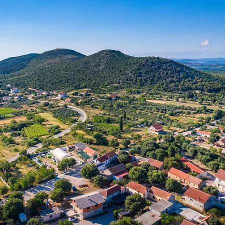 Lovely In Stankovci With Private Swimming Pool Holiday home *